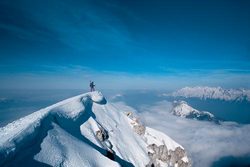 Winter ascent on Krn