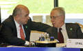 Joaquin Almunia, European Commissioner for Economic and Monetary Policy, and Italian Minister of Economy and Finance Tommaso Padoa-Schioppa