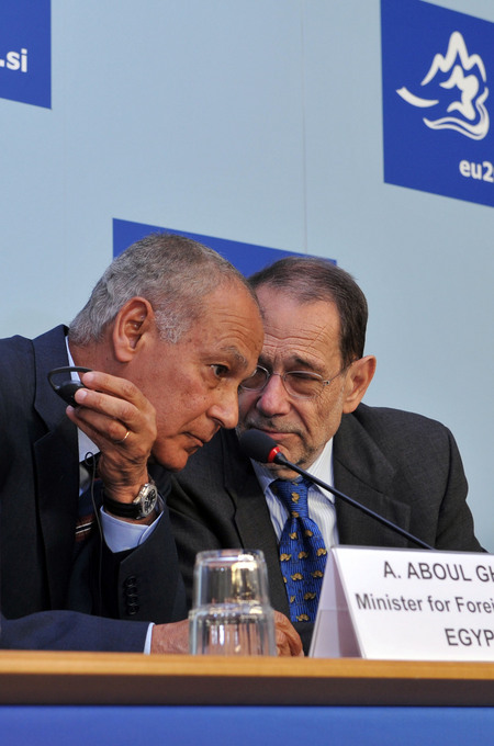 Ahmed Aboul Gheit and Javier Solana at the press conference