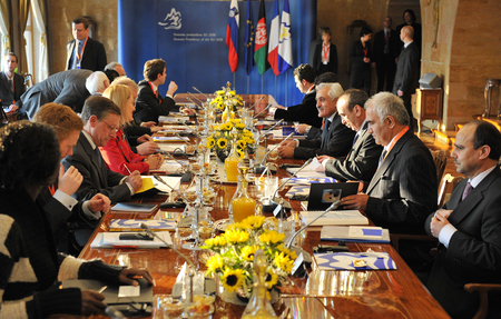 Plenarno zasedanje trojke EU-Afganistan