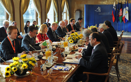 Plenarno zasedanje trojke EU-Afganistan