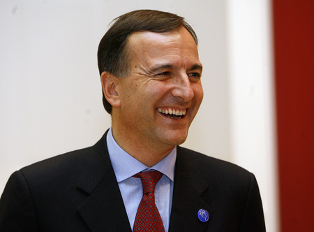 Le Commissaire européen responsable pour les affaires internes, la liberté et la justice Franco Frattini
