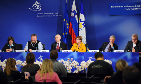 Conférence de presse de la Présidence