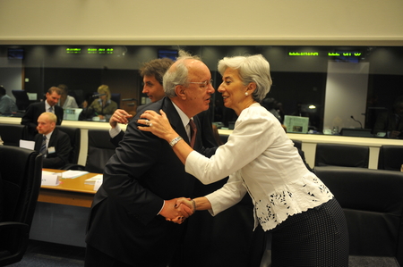 Slovenian Finance Minister and President of the ECOFIN Council Andrej Bajuk welcomes the French Minister of Economy, Industry and Employment Christine Lagarde