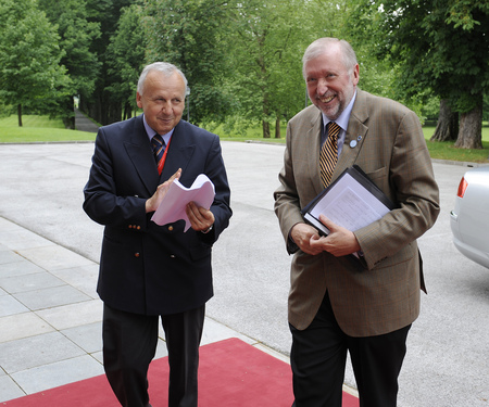 Arrival of the Slovenian Minister of Foreign Affairs Dimitrij Rupel