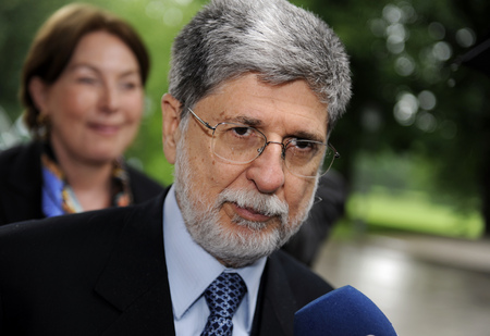 Door-step déclaration du ministre brésilien des Affaires étrangères Celso Amorim