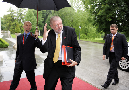 Arrivée du ministre slovène des Affaires étrangères Dimitrij Rupel