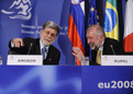 Celso Amorim and Dimitrij Rupel exchange opinion