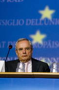 Jacques Barrot, commissaire à la Justice, liberté et sécurité lors de la conférence de presse