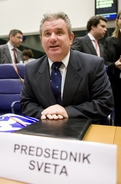 Andrej Vizjak, le ministre slovène de l'Économie et pésident du Conseil TTE