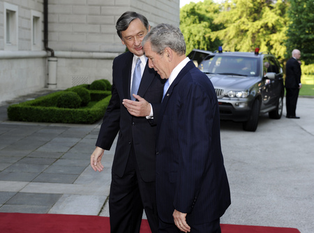 Les Présidents devant le Château de Brdo