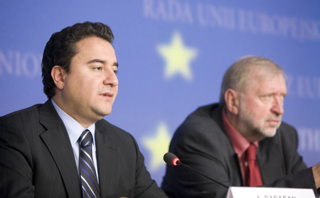 Ministers Babacan and Rupel at the press conference after the accession conference between EU and Turkey