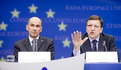 Predsednik Evropskega sveta, slovenski premier Janez Janša in predsednik Evropske komisije José Manuel Barroso na novinarski konferenci predsedstva  po prvem dnevu zasedanja Evropskega sveta