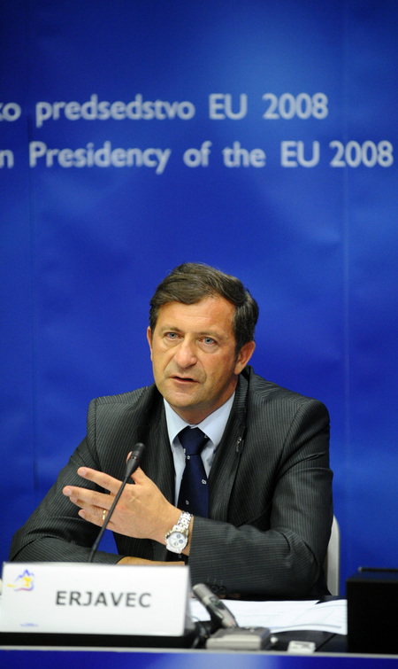 Slovenian Minister of Defence Karl Erjavec at the press conference