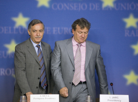Portuguese Minister of Agriculture Jaime Silva and Slovenian Minister Iztok Jarc