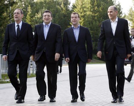 EU High Representative Javier Solana, president of the European Commission José Manuel Barroso, Russian President Dmitry Medvedev and Slovenian Prime Minister Janez Janša before working dinner