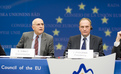 The Commissioner Stavros Dimas the Slovenian Minister of Environment Janez Podobnik during the Press Conference
