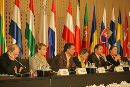 Guests of the conference (in the middle: State Secretary at the Ministry of Higher Education, Science and Technology Dušan Lesjak, Conference Chair)