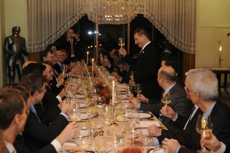 Dinner for Minister of Justice and Home Affairs and EU-USA Troika heads of delegations served in the Restaurant at the bled Castle (Toast by the Slovenian Minister of the Interior Dragutin Mate)