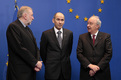 Slovenian Minister for Foreign Affairs Dimitrij Rupel, Slovenian Prime Minister and President of the European Council Janez Janša and Slovenian Minister for Finance Andrej Bajuk expect Heads of State and Government