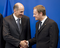 Slovenian PM Janez Janša welcomes the Polish colleague Donald Tusk