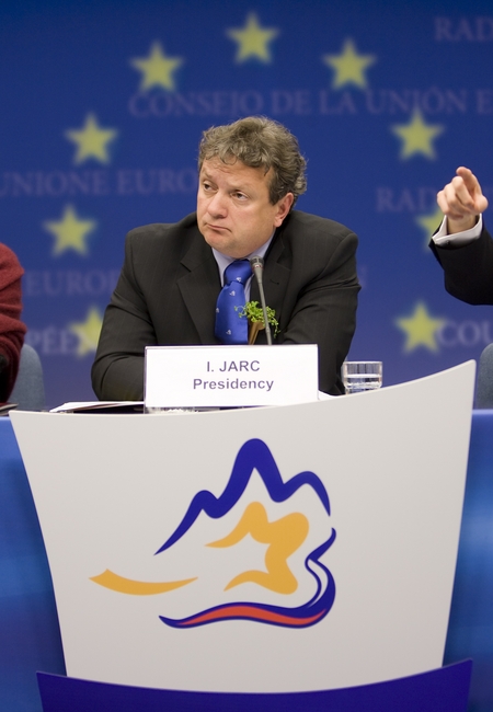 Iztok Jarc, Slovenian Minister for Agriculture, Forestry and Food, president of the Council, at the press conference