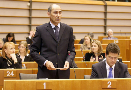 Président du Conseil européen Janez Janša et secrétaire d'État aux affaires européennes Janez Lenarčič