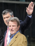 Prime Minister of Kosovo Hashim Thaçi and French minister of Foreign Affairs Bernard Kouchner