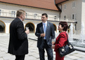 Ministers discuss before lunch