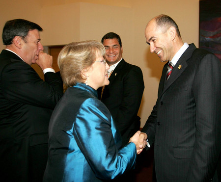 Premier ministre slovène et président du Conseil européen Janez Janša et présidente de la République du Chili Michelle Bachelet