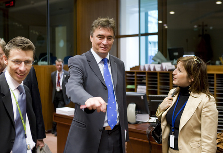 Dragan Barbutovski, Presidency Spokesperson, Milan Zver, Slovenian Minister of Education and Sport, and Maja Krušič, Spokesperson of the Ministry