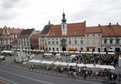 Glavni trg v Mariboru je bil prizorišče predstavitve slovenskega podeželja za udeležence ministrskega srečanja