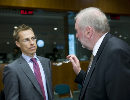 Ministre finlandais des Affaires étrangères Alexander Stubb et ministre slovène des Affaires étrangères Dimitrij Rupel