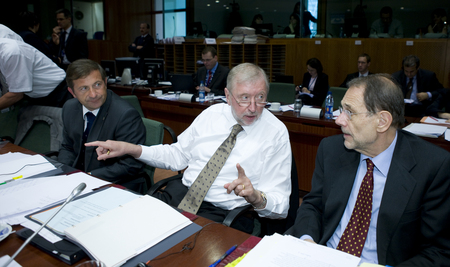 Slovenian Ministers for Defence Erjavec and Foreign Affairs Rupel with Javier Solana