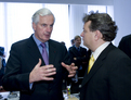 Michel Barnier, ministre français de l'Agriculture et de la pêche avec le ministre de l'Agriculture, des Forêts et de l'Alimentation slovène et  président du Conseil Iztok Jarc