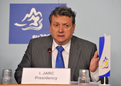 Iztok Jarc, slovenski minister za kmetijstvo, gozdarstvo in prehrano, na novinarski konferenci