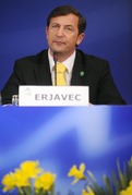 Slovenski minister za obrambo Karl Erjavec