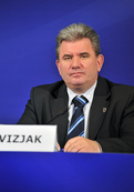 Andrej Vizjak, le ministre slovène de l'Économie
