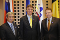 Le ministre de la Présidence portugaise Pedro Silva Pereira, ministre slovène de l'Éducation et du Sport Milan Zver et Torsten Burmestner