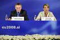 Conférence de presse de la Présidence : commissaire Janez Potočnik et ministre Mojca Kucler Dolinar