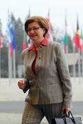 L’arrivé de la ministre slovène du Travail, de la Famille et des Affaires sociales, Mme. Marjeta Cotman