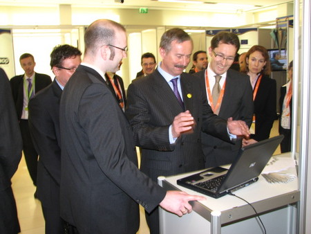 Vice-President of the European Commission Siim Kallas and Slovenian Minister Gregor Virant at the exhibition